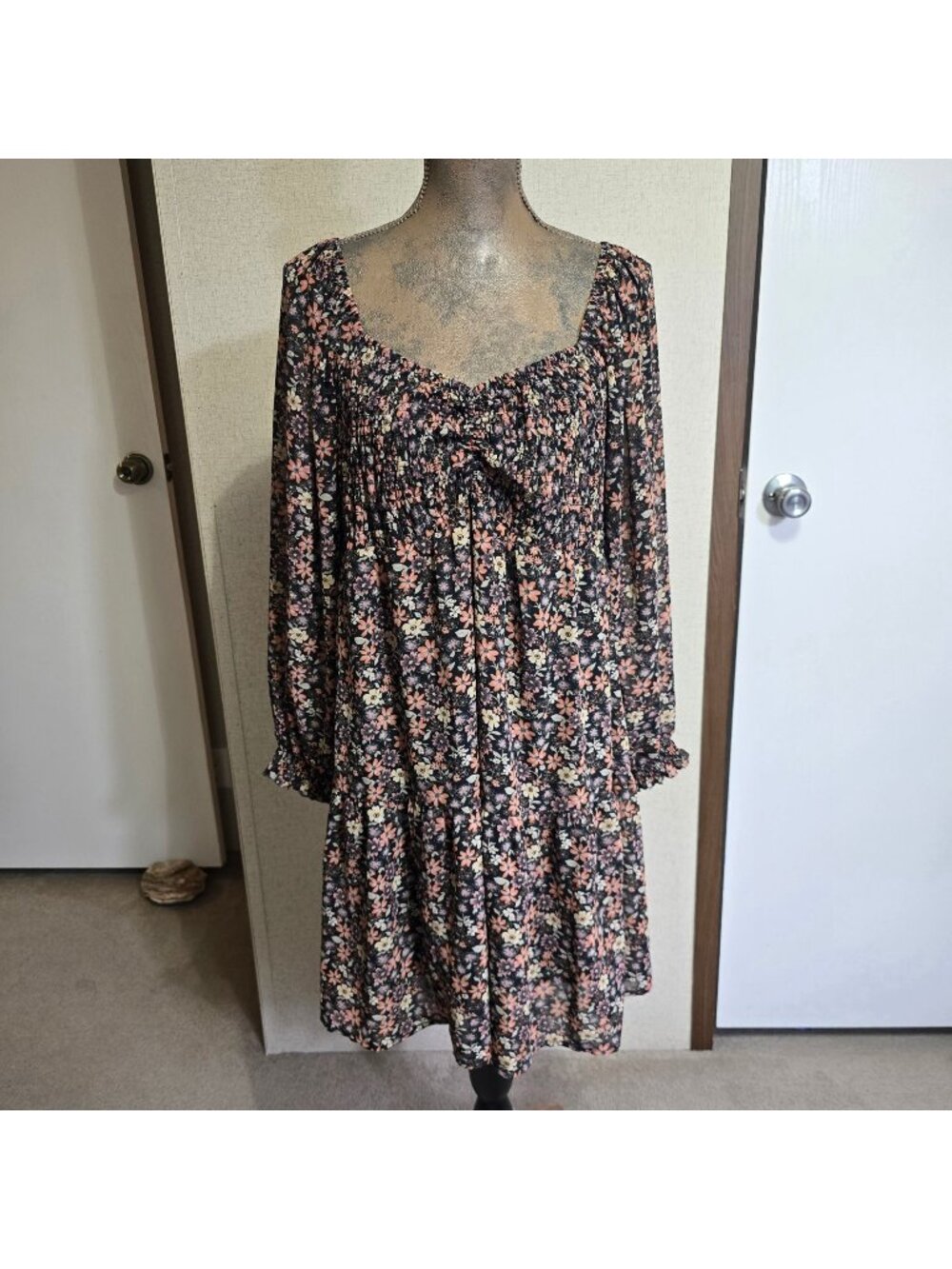 Maurices 1X Mini Dress Black Floral Boho Long Sleeve Smocked Peasant
